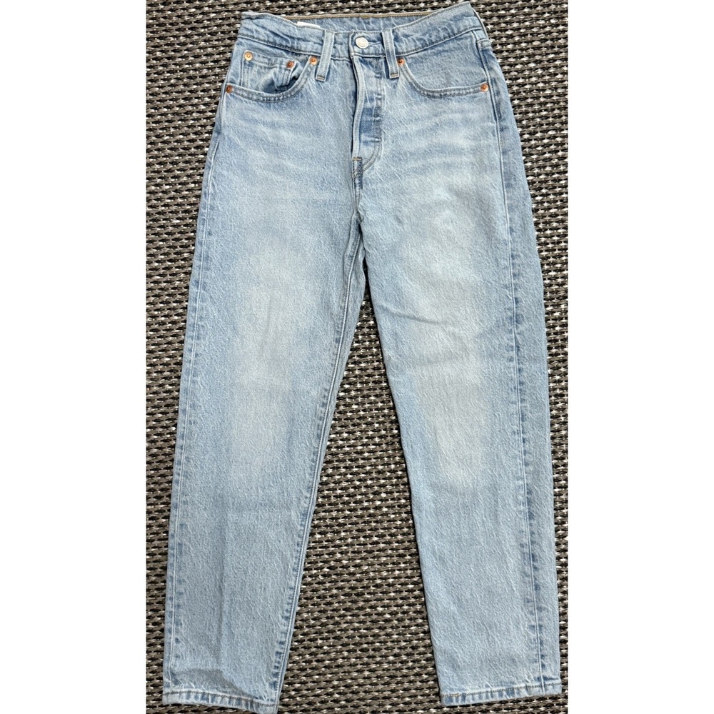 Levis Premium Womens 501 Denim Jeans Mid Rise Button Fly 24x26 Light Wash